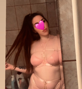 Ketrin (20 éves, Nő) - Telefon: +36/20/968-35-39 - Dunaújváros Viztorony környéke, szexpartner