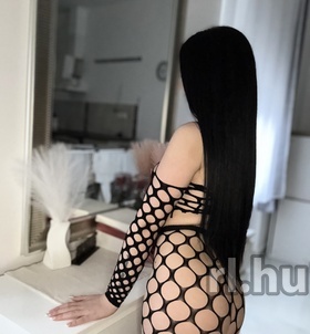 Budapest, _Kamilla_ 06705899545