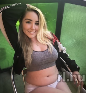 Abigél Pilis escort Mädchen