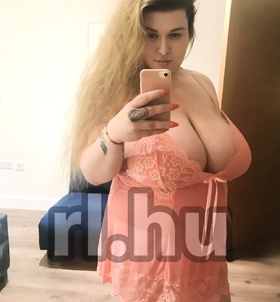 Adri (28 éves, Nő) - Telefon: +36 20 / 981-2058 - Budapest, IX., szexpartner