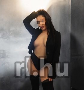 Adri Budapest masszázs lányok