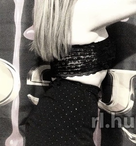 Adrienn Tatabánya escort Mädchen