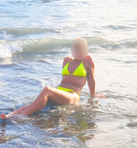 Adrienn (42 éves) - Telefon: +36 30 / 564-0649 - Budapest, XI