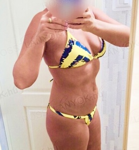 Adrienn (42 éves) - Telefon: +36 30 / 564-0649 - Budapest, XI