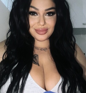 Budapest, Adrienn 06707821642