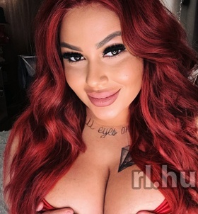 Adrienn (20 éves) - Telefon: +36 70 / 782-1642 - Budapest, VI