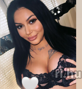 AdriennVIP (20 éves) - Telefon: +36 70 / 782-1642 - Budapest, VI
