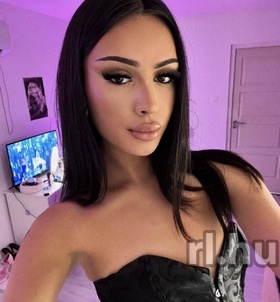 Aida (19+ éves, Travi) - Telefon: +36 30 / 126-4310 - Pécs Rákóczi út, szexpartner