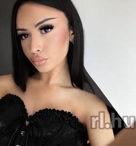 Aida Pécs escort girls
