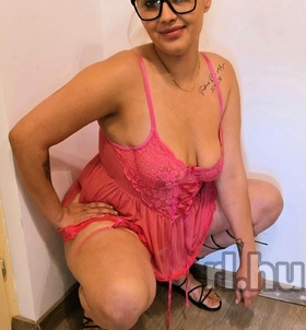 Alessia (23 éves, Nő) - Telefon: +36 20 / 662-3301 - Budapest, IV., szexpartner