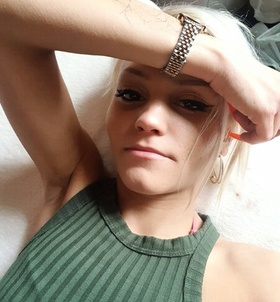 Alexa (24 éves) - Telefon: +36 20 / 922-1476 - Budapest, XVIII