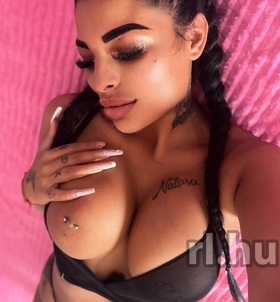 Alexandra (20+ éves, Nő) - Telefon: +36 20 / 591-5926 - Várpalota, szexpartner