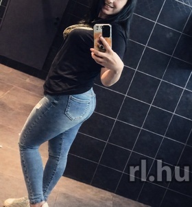 Alexandra (27 éves, Nő) - Telefon: +36 30 / 463-9340 - Győr, szexpartner