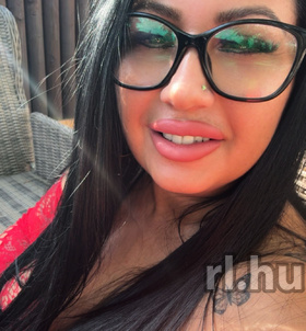 Alina (26 éves, Nő) - Telefon: +36 20 / 505-0214 - Balatonfenyves, szexpartner