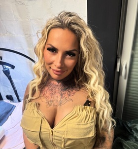 Alina (30 éves) - Telefon: +36 30 / 542-0604 - Kecskemét