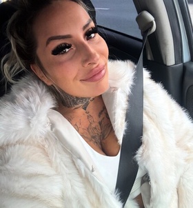 Alina (30 éves) - Telefon: +36 30 / 542-0604 - Kecskemét