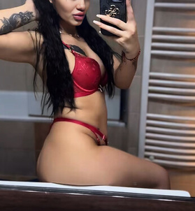 Budapest, Alina 06702371715