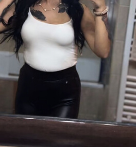 Budapest, Alina 06702371715