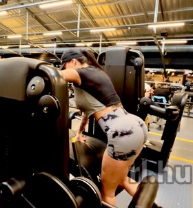 AlinaTrusova (29 éves) - Telefon: +36 20 / 522-6354 - Budapest, V