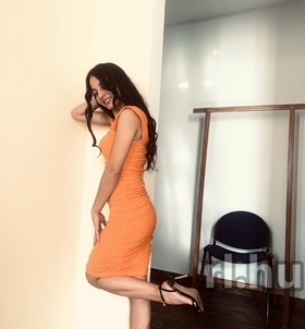 Alisha (25 éves) - Telefon: +36 30 / 837-0749 - Szeged