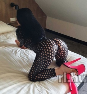 Alíz Békéscsaba escort Mädchen