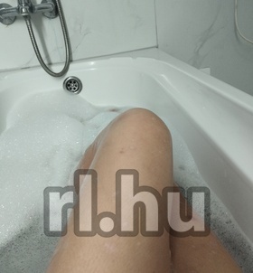 Aliz (25 éves) - Telefon: +36 30 / 148-6213 - Gyál