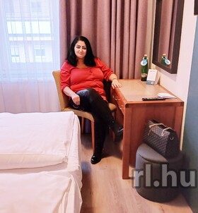 AlyaNazira (39+ éves) - Telefon: +36 30 / 253-7010 - Győr