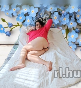 AlyaNazira (39+ éves) - Telefon: +36 30 / 253-7010 - Győr