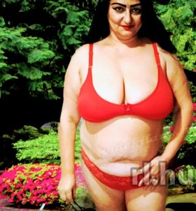 AlyaNazira (39+ éves, Nő) - Telefon: +36 30 / 253-7010 - Győr, szexpartner