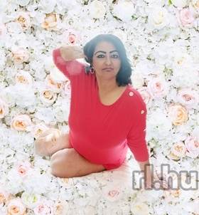 AlyaNazira (39+ éves) - Telefon: +36 30 / 253-7010 - Győr