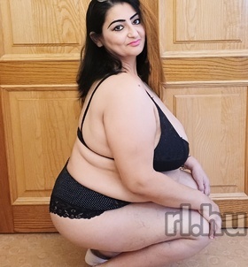 AlyaNazira (39+ éves) - Telefon: +36 30 / 253-7010 - Győr