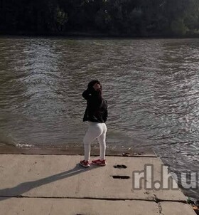 Amanda (20 éves) - Telefon: +36 20 / 341-7301 - Sárvár