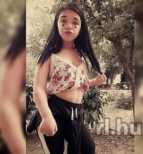 Amanda (20 éves) - Telefon: +36 20 / 341-7301 - Sárvár