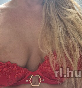 Budapest, Amina 06205587697