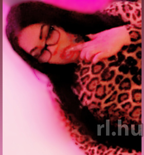 Amina (20 éves) - Telefon: +36 70 / 217-6536 - Lánycsók