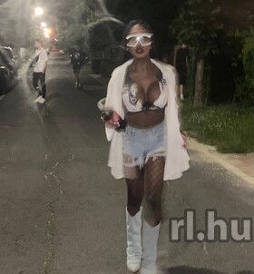 Budapest, AminaDior 06302949325