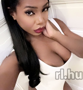 Budapest, AminaDior 06702079550