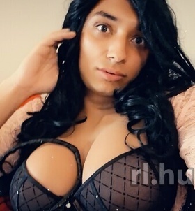 Budapest, Amirella 06304132515
