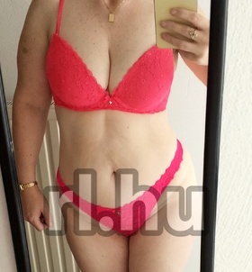 Andrea (42 éves) - Telefon: +36 70 / 731-8207 - Székesfehérvár