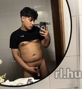 Andrei18 (18+ éves) - Telefon: +36 30 / 156-9924 - Budapest, VII