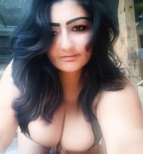 Angelina (40+ éves) - Telefon: +36 30 / 253-7010 - Kállósemjén