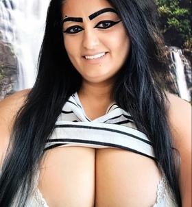 Angelina (40+ éves) - Telefon: +36 30 / 253-7010 - Kállósemjén