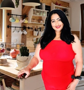 Angelina (38+ éves) - Telefon: +36 30 / 253-7010 - Kállósemjén