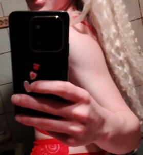 Angelina (18+ éves) - Telefon: +36 70 / 416-4619 - Budapest