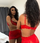 Budapest, AngelinaBrazil 06204917130