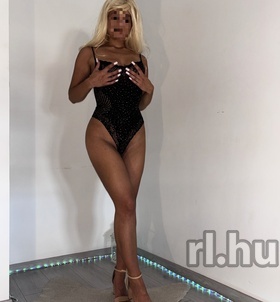 Ani (26 éves) - Telefon: +36 20 / 557-8472 - Budapest, XIII