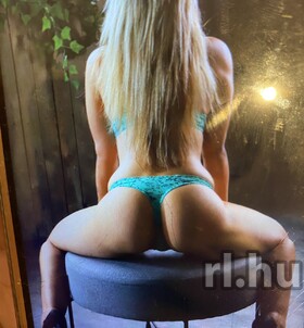 Anita (28 éves) - Telefon: +36 20 / 616-3240 - Komárom