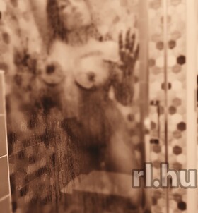 Anita (32 éves) - Telefon: +36 30 / 126-8333 - Sárvár