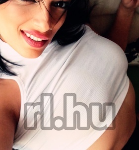 Anita (32 éves) - Telefon: +36 30 / 126-8333 - Kecskemét