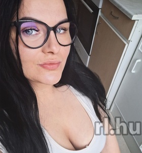 Anna Szeged escort Mädchen
